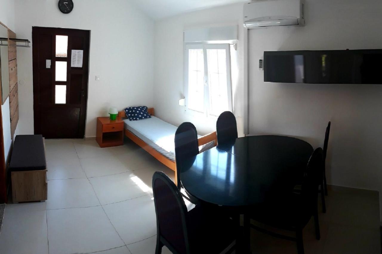 פירובאץ Apartments Dubravka מראה חיצוני תמונה