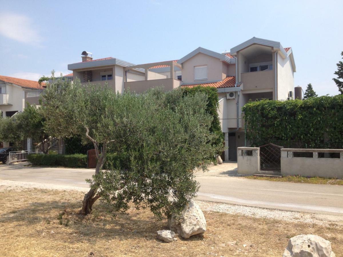 פירובאץ Apartments Dubravka מראה חיצוני תמונה
